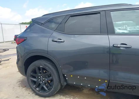 2021 Chevrolet Blazer Fwd 2Lt from USA, damaged, VIN 3GNKBCRS0MS584432